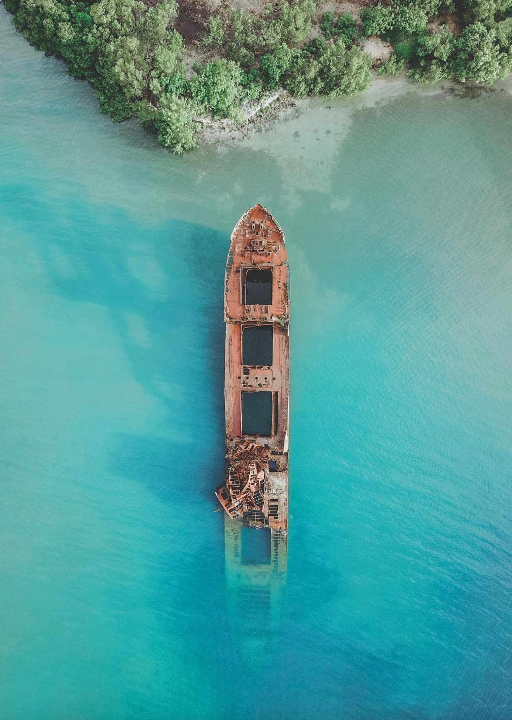 “Shipwreck in the Caribbean Sea off of Honduras.”